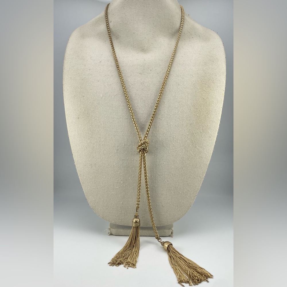 Lilly Pulitzer Gold Belle Tassel Necklace Rope Chain Logo Charm
